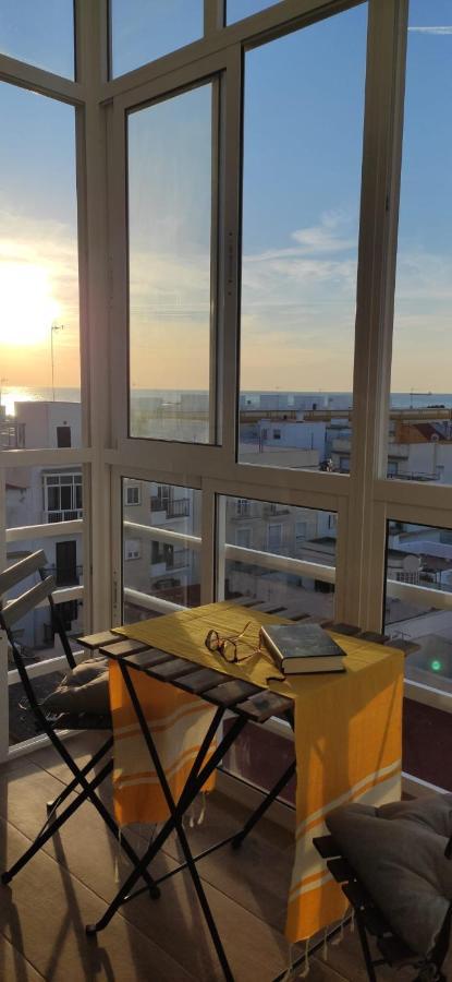 Gatu El Mirador De La Vina, Preferente Mayores De 25 Anos Y Familias Cádiz Exterior photo